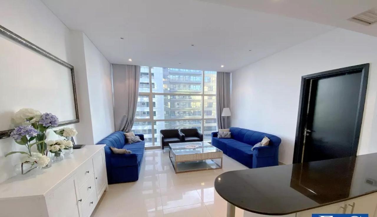 Apartment Entire - Marina - Spacious And Perfect Location *