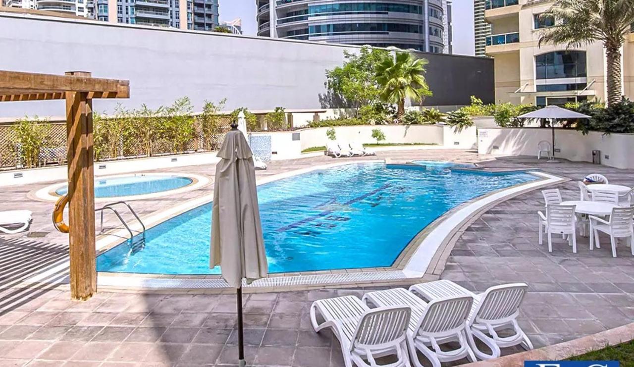 Apartment Entire - Marina - Spacious And Perfect Location *